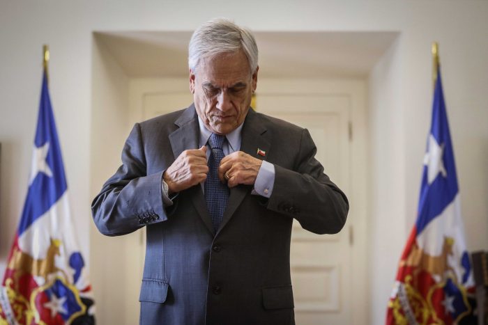 Admiten querella presentada por el senador Navarro contra Piñera por delitos de lesa humanidad Admiten querella presentada por el senador Navarro contra Piñera por delitos de lesa humanidad
