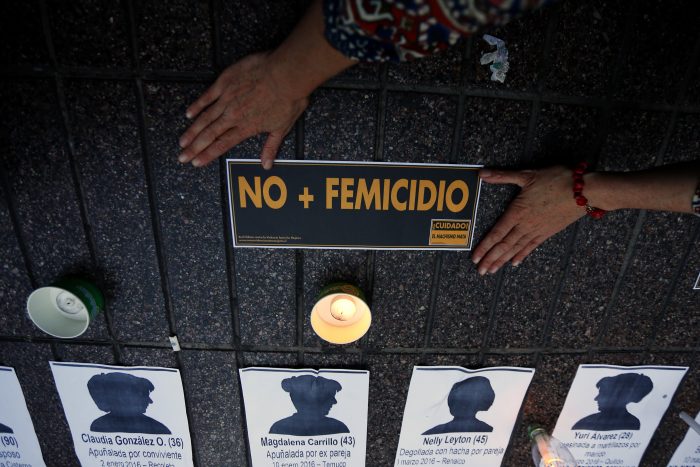 “Que suene con fuerza nos queremos vivas, que caiga con fuerza el feminicida”: el nuevo himno feminista que hace frente a los femicidios en México “Que suene con fuerza nos queremos vivas, que caiga con fuerza el feminicida”: el nuevo himno feminista que hace frente a los femicidios en México
