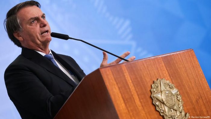 Bolsonaro se somete a pruebas para investigar “posible cáncer de piel” Bolsonaro se somete a pruebas para investigar