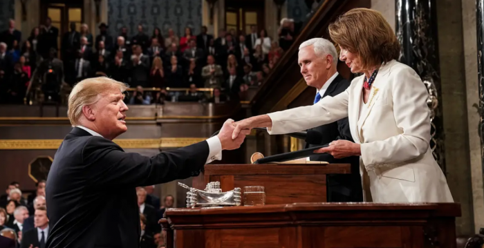 Nancy Pelosi pide redactar cargos para juicio político de Trump por haber “violado gravemente la Constitución” de EEUU Nancy Pelosi pide redactar cargos para juicio político de Trump por haber