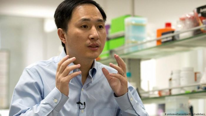 Tres años de cárcel a científico chino que modificó bebés genéticamente