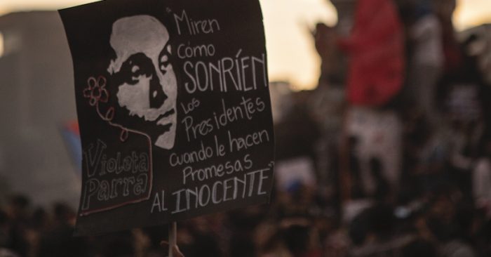 OjoChile, el colectivo de la comunidad audiovisual que registra para la historia la “Rebelión de Octubre” OjoChile, el colectivo de la comunidad audiovisual que registra para la historia la “Rebelión de Octubre”