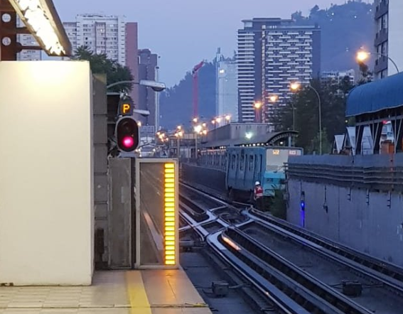 Metro suspende parcialmente servicio en Línea 5 por descarrilamiento de un tren