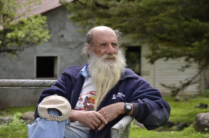 Estrenan en Youtube el documental sobre el miembro de la élite que abandonó todo y se fue a vivir a la montaña Estrenan en Youtube el documental sobre el miembro de la élite que abandonó todo y se fue a vivir a la montaña