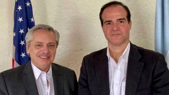 Enviado de Trump al cambio de mando argentino se retiró enojado por presencia de funcionario de Nicolás Maduro Enviado de Trump al cambio de mando argentino se retiró enojado por presencia de funcionario de Nicolás Maduro