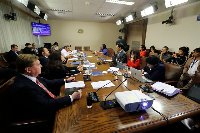 Abogado defensor de Piñera no asistirá a comisión que estudia la acusación constitucional Abogado defensor de Piñera no asistirá a comisión que estudia la acusación constitucional