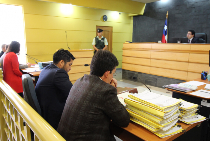Formalizan a carabinero acusado de apremios ilegítimos contra dos profesoras en Copiapó Formalizan a carabinero acusado de apremios ilegítimos contra dos profesoras en Copiapó