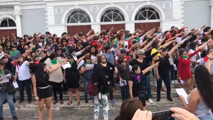 Las Tesis Senior se hicieron sentir en el norte del país Las Tesis Senior se hicieron sentir en el norte del país
