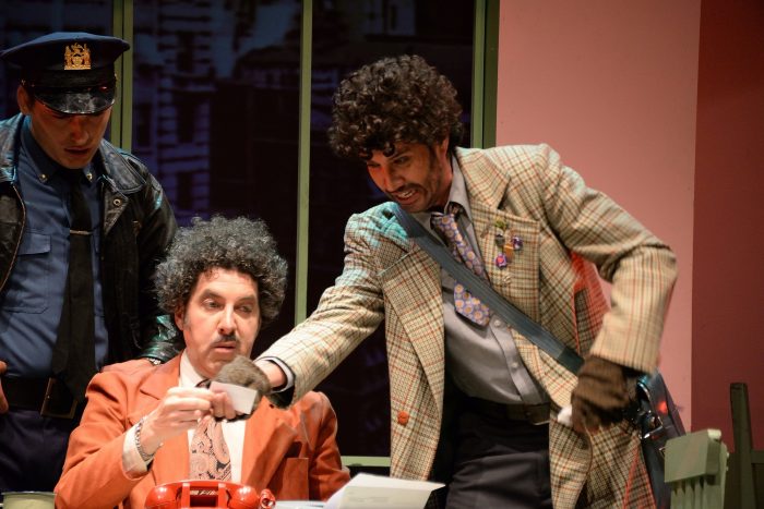 “Muerte accidental de un anarquista” en Teatro UC “Muerte accidental de un anarquista” en Teatro UC