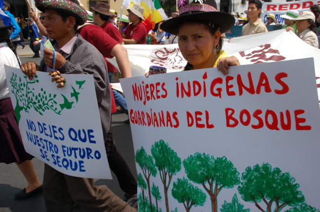 Mujeres indígenas reclaman su lugar al frente de la lucha climática Mujeres indígenas reclaman su lugar al frente de la lucha climática
