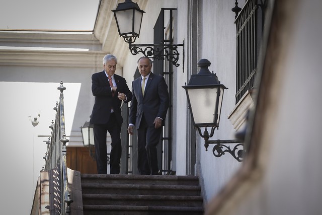 Exdirector de oficina ONU: Dichos del canciller Ribera sobre DD.HH. “recuerdan la facilidad con que la dictadura relativizaba los informes” internacionales Exdirector de oficina ONU: Dichos del canciller Ribera sobre DD.HH. “recuerdan la facilidad con que la dictadura relativizaba los informes” internacionales