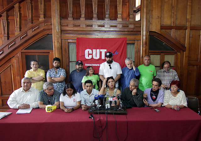 Coordinadora Feminista 8M se retira de Unidad Social Coordinadora Feminista 8M se retira de Unidad Social