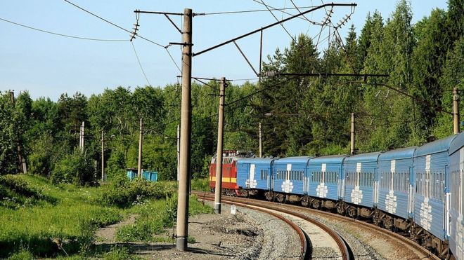 Cuánto puedes reducir tu huella de carbono viajando por tren en lugar de avión Cuánto puedes reducir tu huella de carbono viajando por tren en lugar de avión