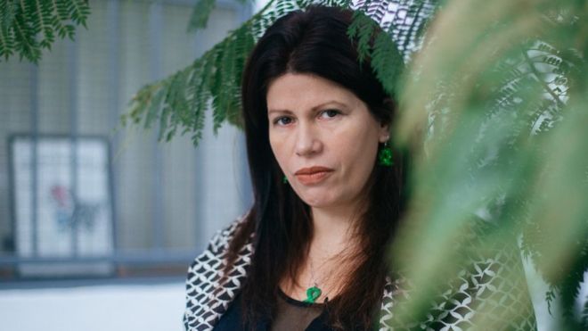 Entrevista con Dolores Reyes: «Educar a niños no violadores en el futuro es el mayor desafío que tenemos como padres» Entrevista con Dolores Reyes: «Educar a niños no violadores en el futuro es el mayor desafío que tenemos como padres»