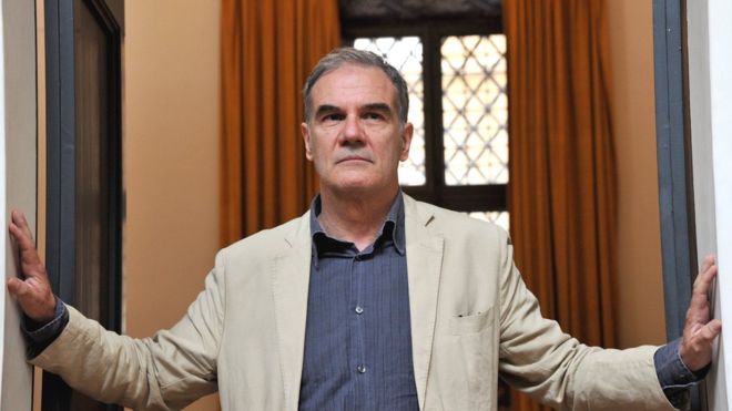 Entrevista con Edoardo Albinati: “La violación ha tenido el objetivo de recordar a las mujeres su posición de sumisión” Entrevista con Edoardo Albinati: “La violación ha tenido el objetivo de recordar a las mujeres su posición de sumisión”