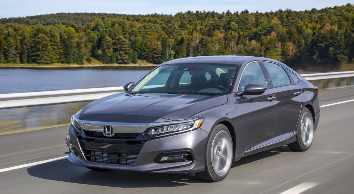 Honda Accord: veloz caballero Honda Accord: veloz caballero