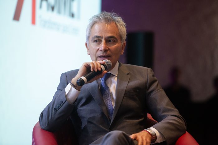 Estallido social golpea a las empresas: Asimet proyecta pérdida de 25 mil empleos en el sector manufacturero Estallido social golpea a las empresas: Asimet proyecta pérdida de 25 mil empleos en el sector manufacturero