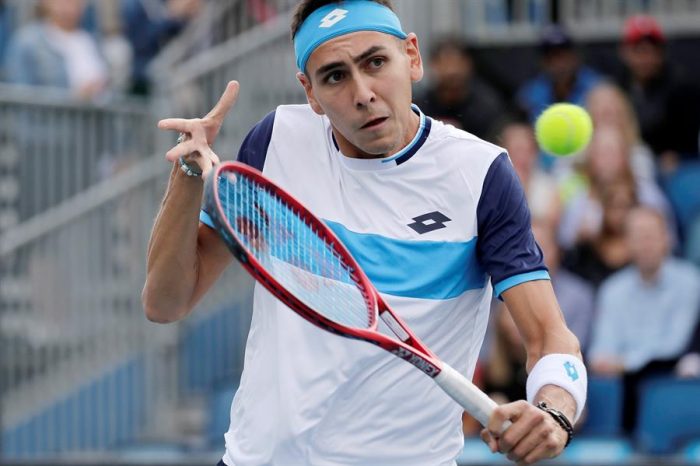 Se acabó el sueño de Tabilo: John Isner lo derrota y queda eliminado del Abierto de Australia Se acabó el sueño de Tabilo: John Isner lo derrota y queda eliminado del Abierto de Australia