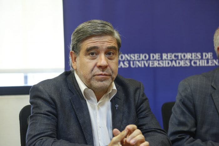 Rector de UAH y oferta de ingreso universitario para vocero de la ACES: “Es una insensatez mayor” Rector de UAH y oferta de ingreso universitario para vocero de la ACES: