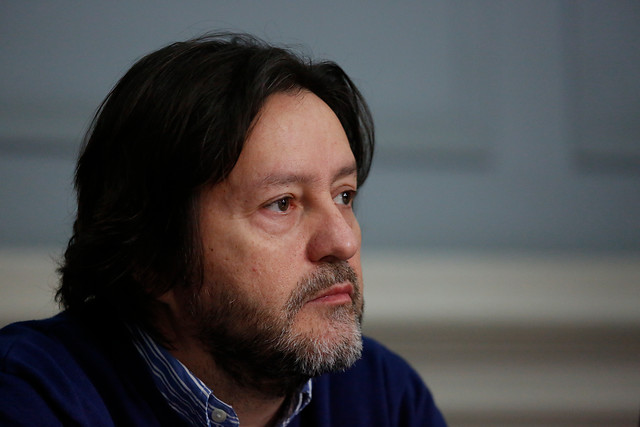 Diputado Jiménez (PPD) presenta proyecto para que los trabajadores se beneficien de las utilidades de la empresa Diputado Jiménez (PPD) presenta proyecto para que los trabajadores se beneficien de las utilidades de la empresa