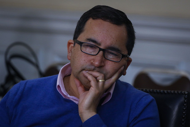 Cambiarían de parecer: Diputados González y Jiles anuncian respaldo a voto obligatorio solo si se apoya reforma que adelanta elecciones presidenciales Cambiarían de parecer: Diputados González y Jiles anuncian respaldo a voto obligatorio solo si se apoya reforma que adelanta elecciones presidenciales