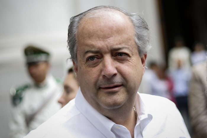 Premio de consuelo: Piñera designa a Nicolás Monckeberg como nuevo Embajador de Chile en Argentina Premio de consuelo: Piñera designa a Nicolás Monckeberg como nuevo Embajador de Chile en Argentina