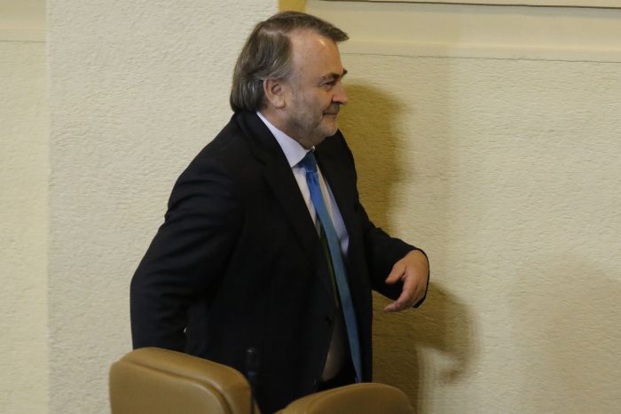 Nuevos fichajes: Pepe Auth, Carlos Abel Jarpa y Fernando Meza pasan a integrar bancada de diputados DC Nuevos fichajes: Pepe Auth, Carlos Abel Jarpa y Fernando Meza pasan a integrar bancada de diputados DC