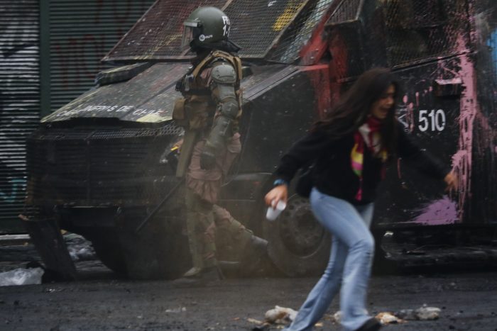 Más presión sobre La Moneda: Cámara aprueba comisión investigadora por las violaciones a los DD.HH. post Estado de Emergencia Más presión sobre La Moneda: Cámara aprueba comisión investigadora por las violaciones a los DD.HH. post Estado de Emergencia