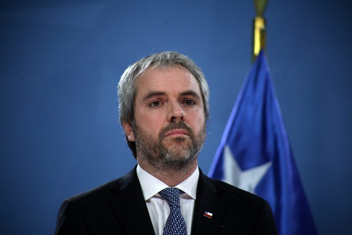Frente Amplio confirma que presentará acusación constitucional contra el ministro Blumel