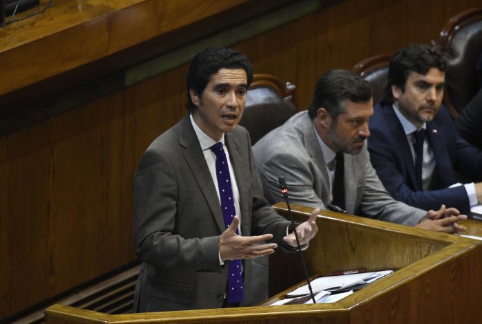 Briones en interpelación: “Es momento de empatizar con las demandas y entenderlas” Briones en interpelación: