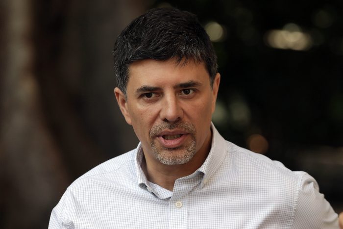 Militantes PS en picada contra Marcelo Díaz por renunciar al partido: “No deja de sorprender la cero autocrítica” Militantes PS en picada contra Marcelo Díaz por renunciar al partido: