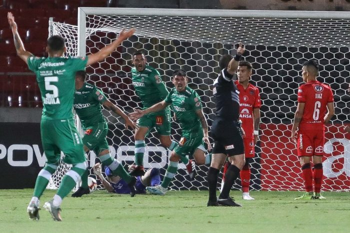 Liguilla de Ascenso: La Serena espera entre Copiapó y Temuco para definir el último cupo de la Primera División del fútbol chileno Liguilla de Ascenso: La Serena espera entre Copiapó y Temuco para definir el último cupo de la Primera División del fútbol chileno