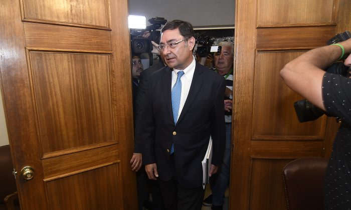Comisión revisora declara admisible acusación constitucional contra intendente Guevara Comisión revisora declara admisible acusación constitucional contra intendente Guevara