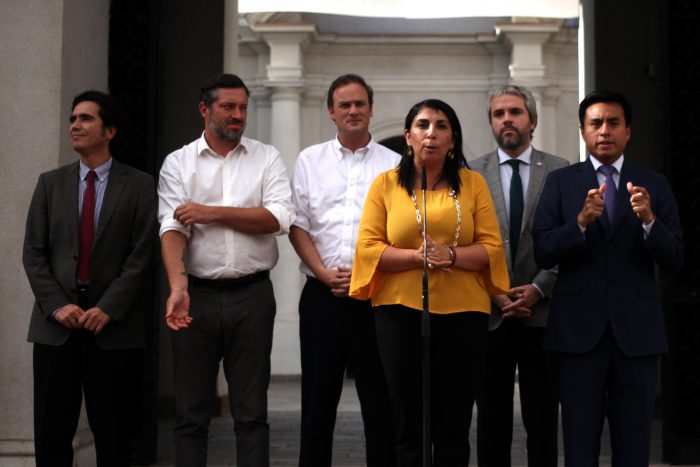 Consejo de Gabinete: Gobierno establece la agenda social, orden público y el desarrollo del proceso constituyente como sus “grandes prioridades” para 2020 Consejo de Gabinete: Gobierno establece la agenda social, orden público y el desarrollo del proceso constituyente como sus