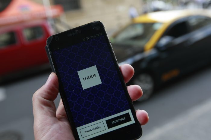 Comisión de Transportes del Senado despacha la «Ley Uber» Comisión de Transportes del Senado despacha la