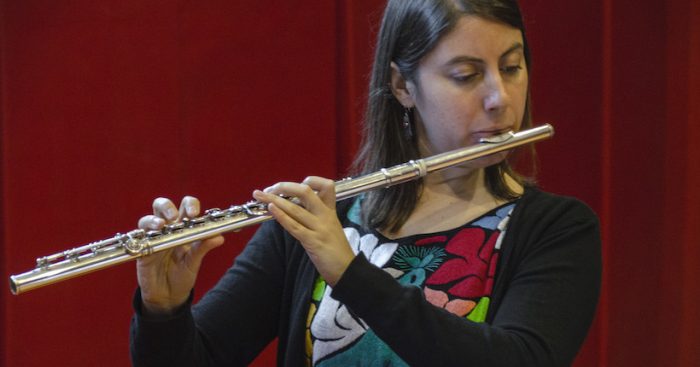 Flautista Beatrice Ovalle: “La música es interacción y esa es la manera más importante para aprender y progresar” Flautista Beatrice Ovalle: “La música es interacción y esa es la manera más importante para aprender y progresar”