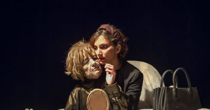 Función obra “Chaika” de Teatro Colonial de la UNAB Función obra “Chaika” de Teatro Colonial de la UNAB