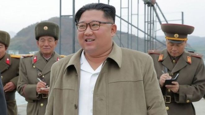 Kim Jong-un anuncia nuevo programa nuclear ante la falta de concesiones de EE.UU. Kim Jong-un anuncia nuevo programa nuclear ante la falta de concesiones de EE.UU.