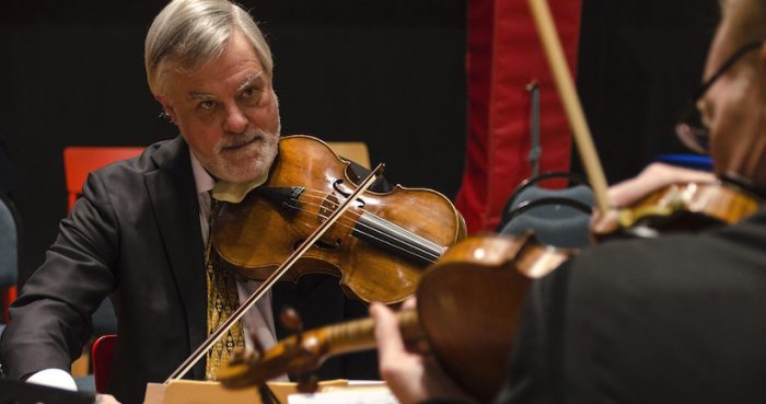 Violista del American String Quartet: “Tocar tantos años juntos es como estar en un matrimonio, es muy importante tener buen sentido del humor” Violista del American String Quartet: “Tocar tantos años juntos es como estar en un matrimonio, es muy importante tener buen sentido del humor”