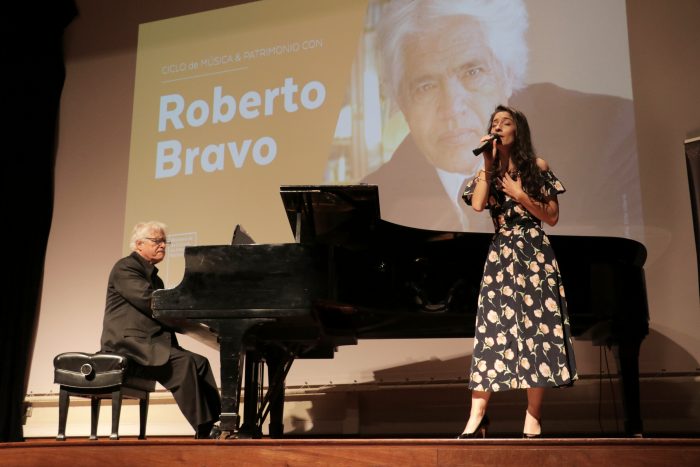 Emotivo e histórico concierto de Roberto Bravo en la Biblioteca Nacional Emotivo e histórico concierto de Roberto Bravo en la Biblioteca Nacional