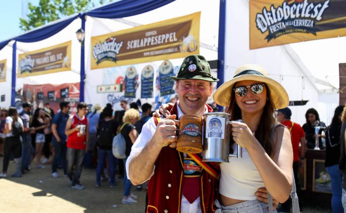 Comienza Oktoberfest Chile 2020, el mayor evento cervecero del país Comienza Oktoberfest Chile 2020, el mayor evento cervecero del país