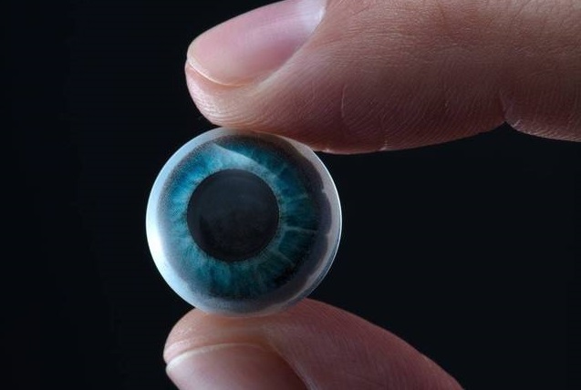 “Mojo Lens”: los lentes de contacto equipados con pantalla microscópica que permite ver menús y notificaciones en tiempo real “Mojo Lens”: los lentes de contacto equipados con pantalla microscópica que permite ver menús y notificaciones en tiempo real