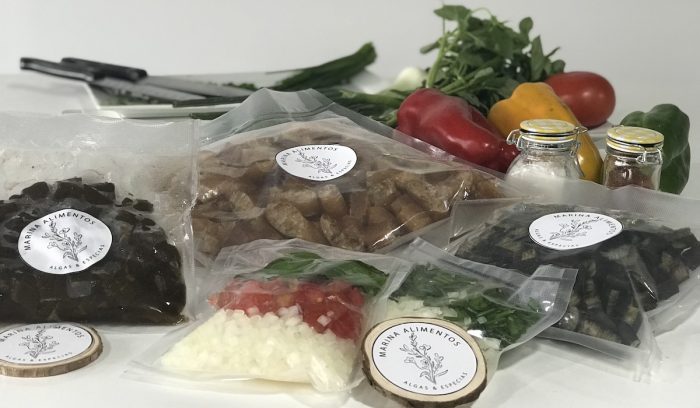 El cochayuyo se luce como ingrediente estrella de sofritos y sazonados El cochayuyo se luce como ingrediente estrella de sofritos y sazonados