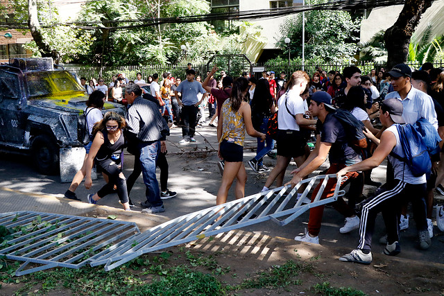 Incidentes focalizados en varias sedes marcan el nuevo proceso de rendición de la PSU 2020 Incidentes focalizados en varias sedes marcan el nuevo proceso de rendición de la PSU 2020