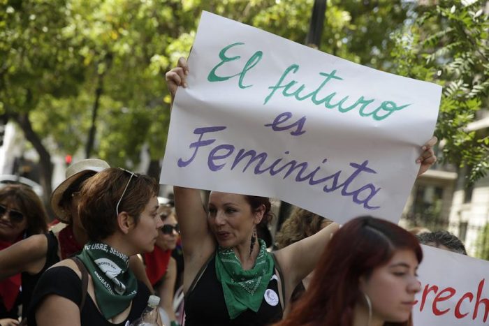 Éxito de colectivo chileno impulsa creación de primer partido feminista Éxito de colectivo chileno impulsa creación de primer partido feminista