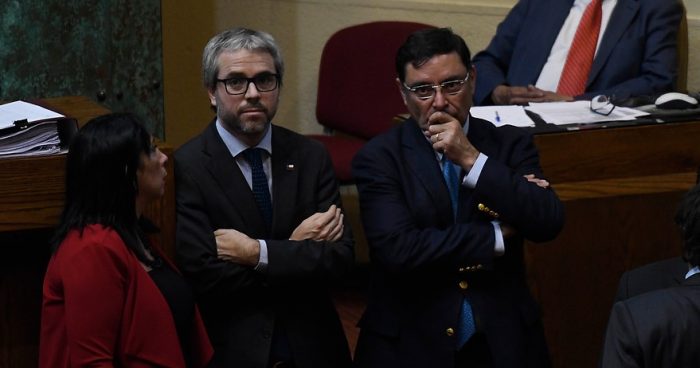 La Moneda aun respira: Gobierno pondrá todas las fichas en el Senado para que no prospere acusación contra Guevara La Moneda aun respira: Gobierno pondrá todas las fichas en el Senado para que no prospere acusación contra Guevara