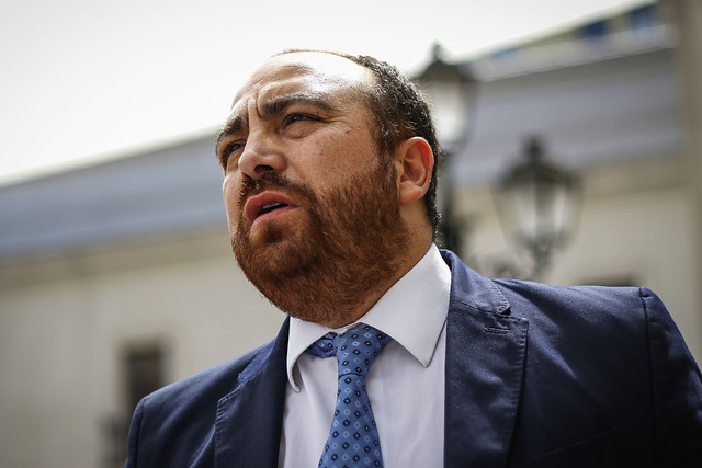 Chahin: “RN una vez más señalizó hacia el centro y giró hacia la UDI” Chahin: “RN una vez más señalizó hacia el centro y giró hacia la UDI”