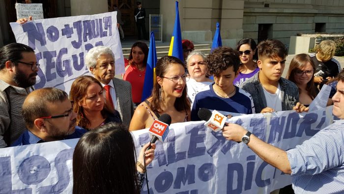 Cones presenta recurso de protección a favor de estudiantes expulsados por ley aula segura Cones presenta recurso de protección a favor de estudiantes expulsados por ley aula segura