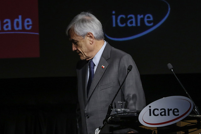 Ni tanta prescindencia: Piñera vuelve a pautear contenidos de nueva Constitución Ni tanta prescindencia: Piñera vuelve a pautear contenidos de nueva Constitución