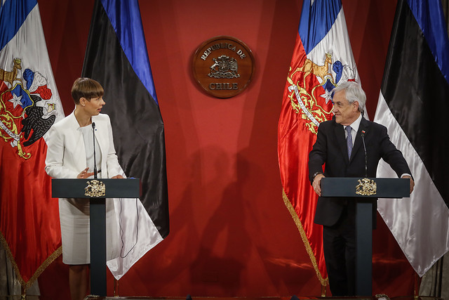 Piñera tras su debacle en la CEP: “Entiendo que los chilenos no estén contentos y yo tampoco estoy contento” Piñera tras su debacle en la CEP: “Entiendo que los chilenos no estén contentos y yo tampoco estoy contento”